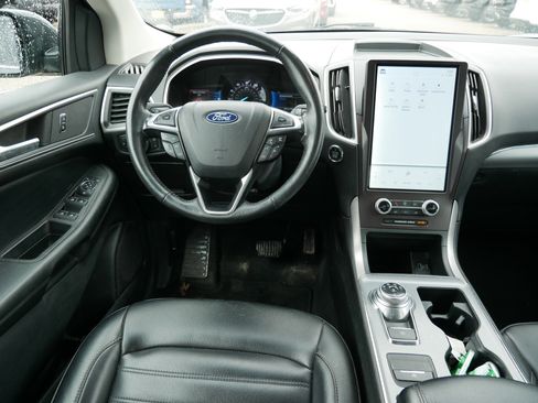 Used 2021 Ford Edge SEL AWD/4WD image 9