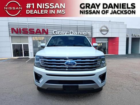 Used 2021 Ford Expedition XLT RWD image 2