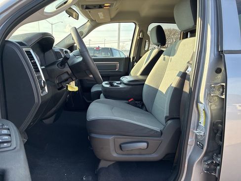 Used 2024 RAM 1500 Classic SLT image 11