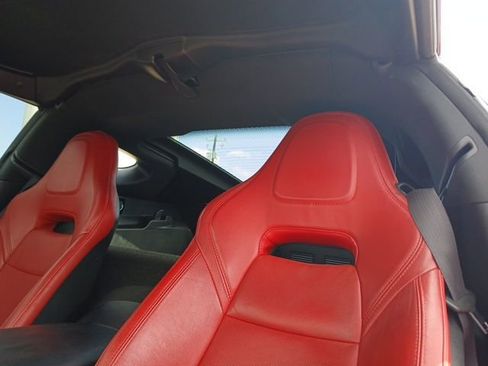 Used 2016 Chevrolet Corvette Stingray Coupe image 18