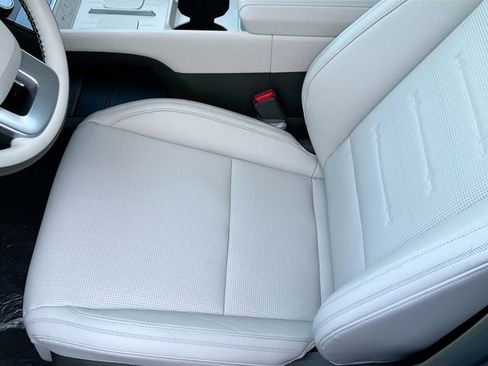 New 2025 Hyundai Santa Fe Calligraphy FWD image 20