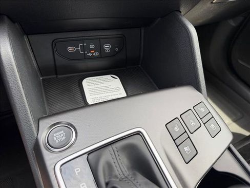 New 2026 Kia Sportage SX FWD image 25