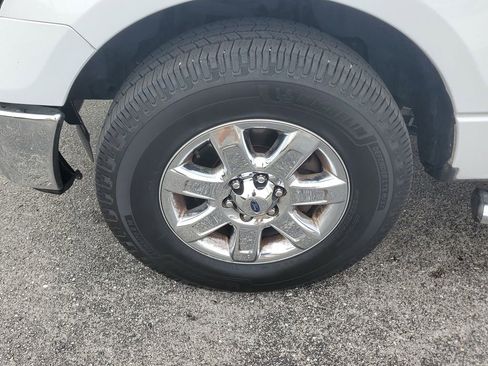 Used 2014 Ford F150 XLT w/ Equipment Group 302A Luxury image 12