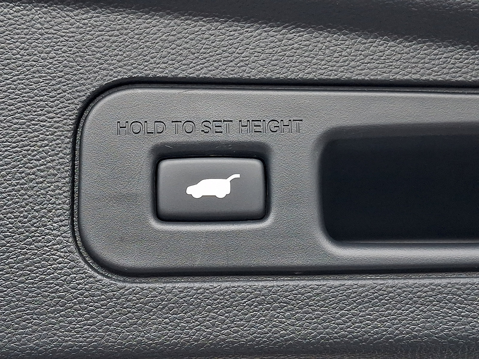 Certified 2024 Acura MDX w/ Technology Package AWD/4WD image 30