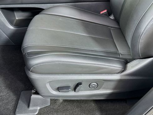 Used 2026 INFINITI QX60 Luxe w/ Family Package image 25