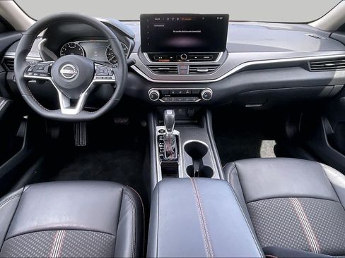 Used 2026 Nissan Altima 2.5 SR FWD image 15