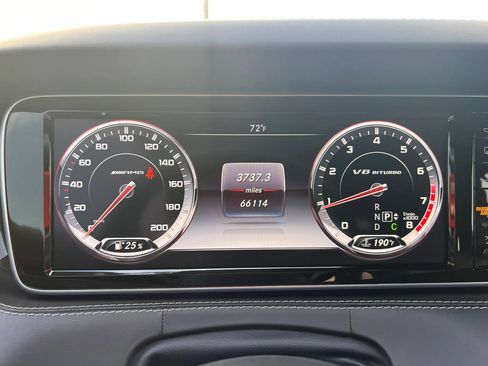 Used 2015 Mercedes-Benz S 63 AMG 4MATIC Coupe image 21