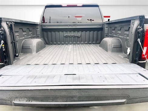 Used 2021 GMC Sierra 1500 AT4 image 25