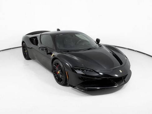 Used 2023 Ferrari SF90 Stradale AWD/4WD image 24