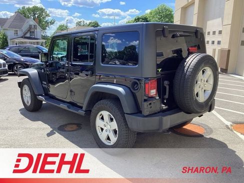 Used 2017 Jeep Wrangler Unlimited Sport w/ Quick Order Package 24S AWD/4WD image 5