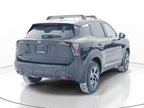 New 2026 Nissan Kicks SV w/ Cold Weather Package image 4