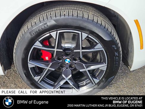 Used 2025 BMW X3 xDrive30i w/ M Sport Package AWD/4WD image 10