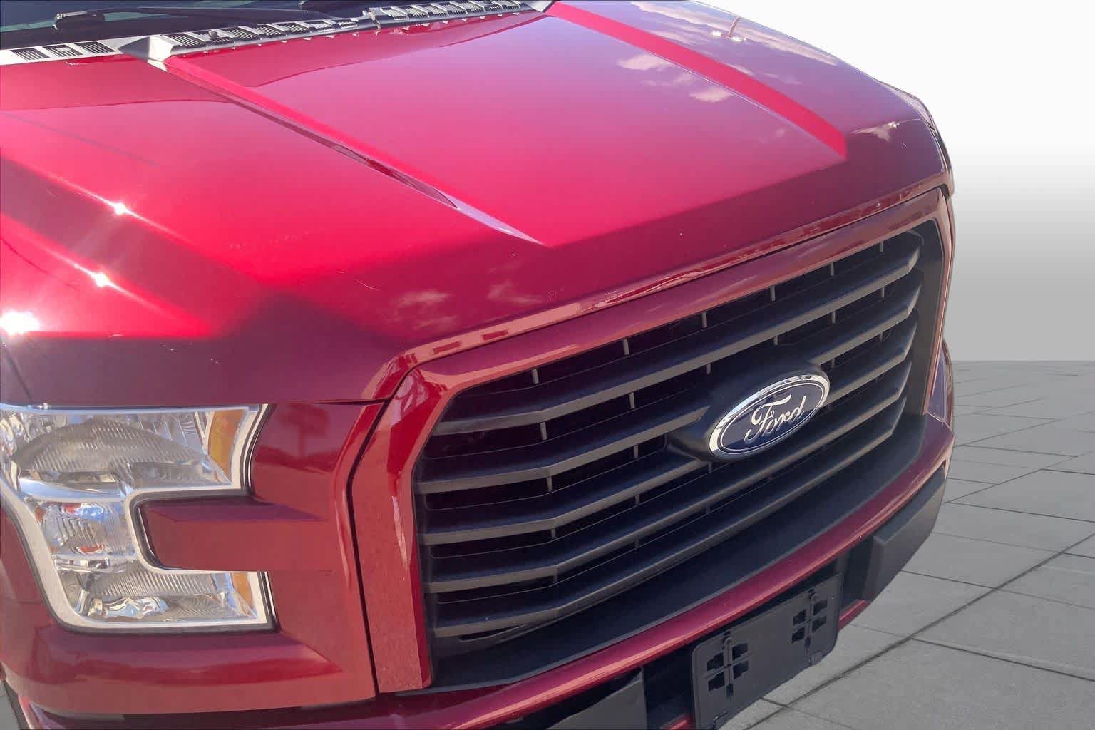 Used 2017 Ford F150 XLT w/ Equipment Group 302A Luxury RWD image 29