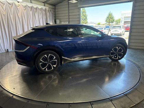 Used 2023 Kia EV6 Wind RWD image 3