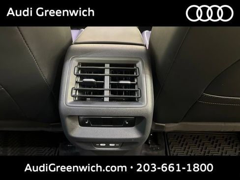 Used 2025 Volkswagen Tiguan SEL R-Line AWD/4WD image 17