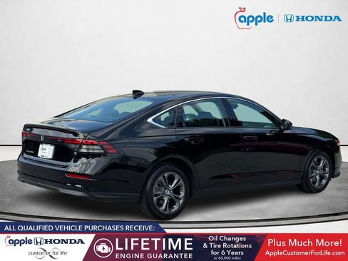 Used 2023 Honda Accord EX image 3