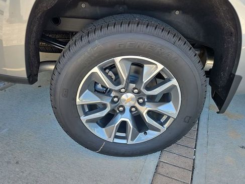 New 2026 Chevrolet Silverado 1500 LT w/ Texas Edition Plus RWD image 5