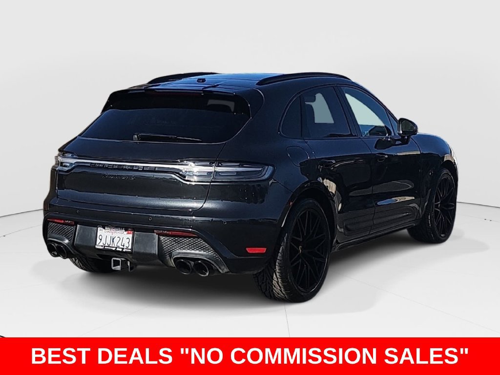 Used 2024 Porsche Macan GTS AWD/4WD image 3