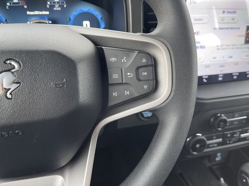 New 2025 Ford Bronco 4-Door w/ Sasquatch Package image 18