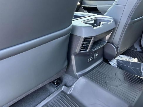 New 2026 Toyota Tundra Limited AWD/4WD image 15