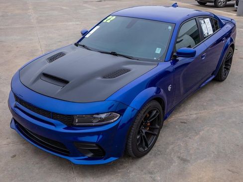 Used 2022 Dodge Charger SRT Hellcat w/ Harman/Kardon Audio Group image 5
