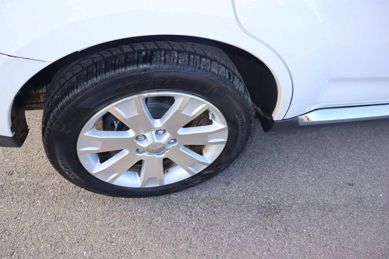 Used 2008 Mitsubishi Outlander SE FWD image 44