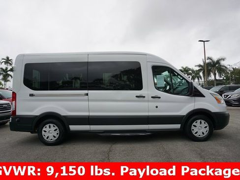 Used 2015 Ford Transit 350 XLT image 9