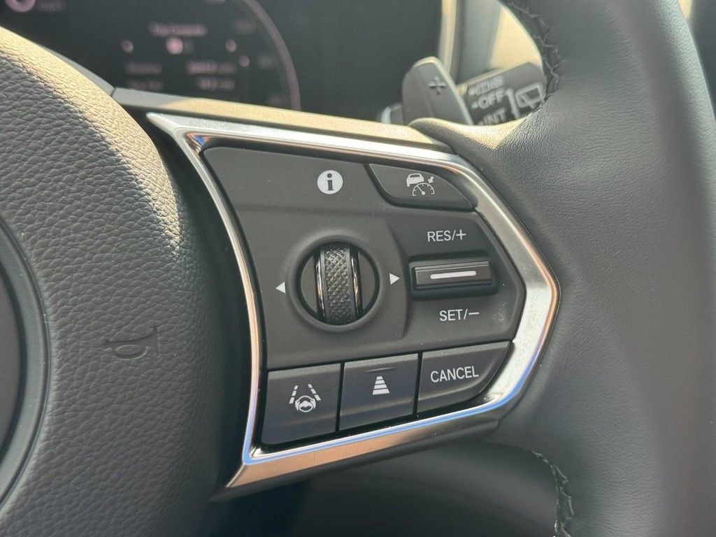 Used 2026 Acura MDX w/ Technology Package AWD/4WD image 25