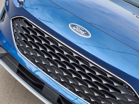 Used 2022 Ford Escape SE w/ Convenience Package image 25