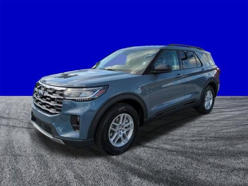 New 2026 Ford Explorer Active w/ Active Comfort Package RWD image 8