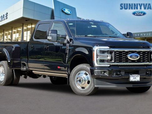 New 2026 Ford F350 Platinum image 1
