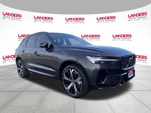 Used 2023 Volvo XC60 T8 Ultimate image 1