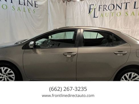 Used 2017 Toyota Corolla LE FWD image 4