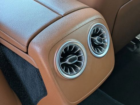 Used 2020 Mercedes-Benz E 450 4MATIC Cabriolet image 17