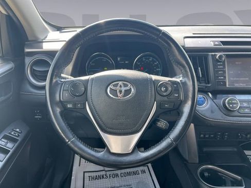 Used 2018 Toyota RAV4 XLE w/ Convenience Package image 13