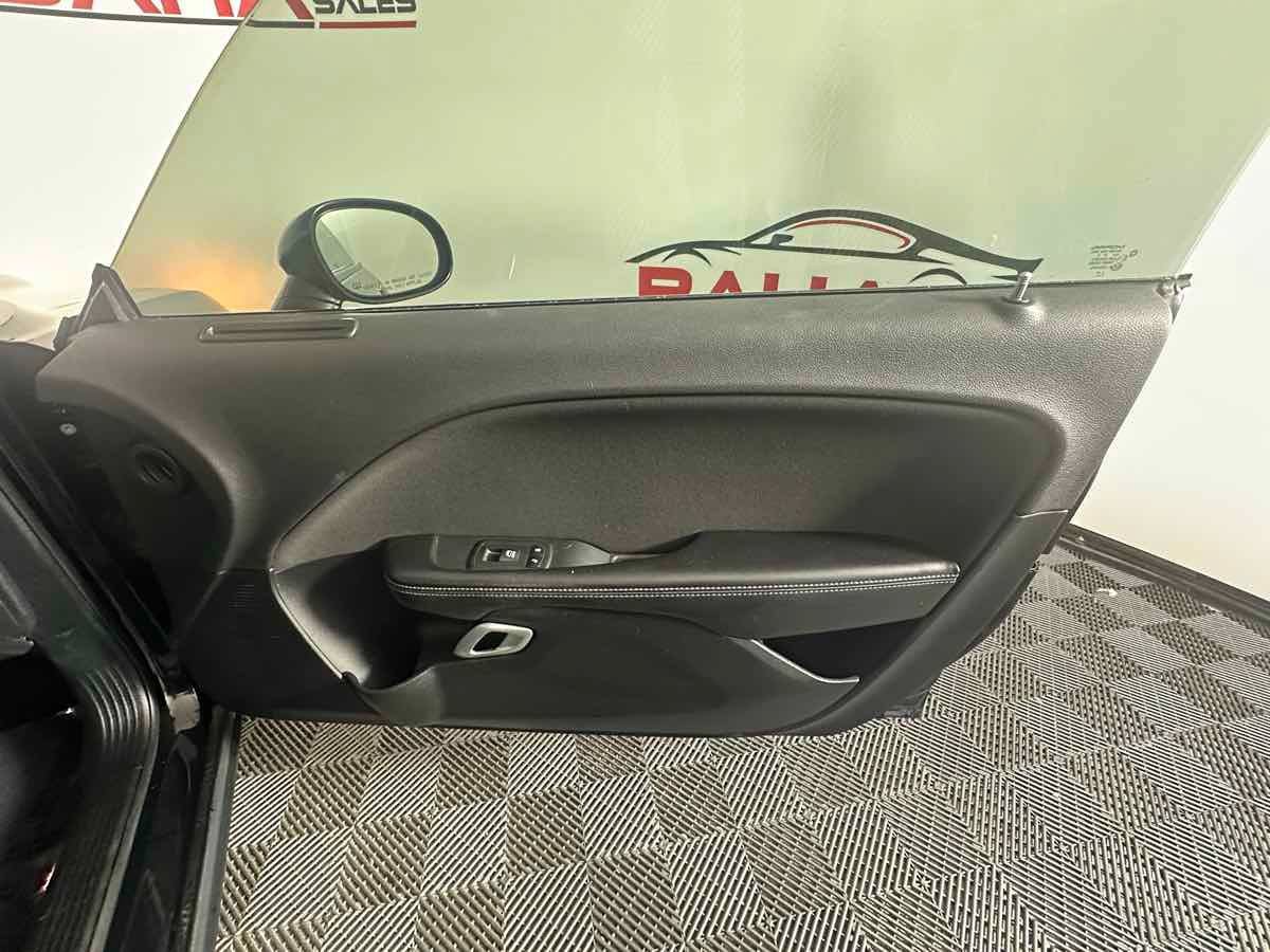 Used 2017 Dodge Challenger R/T RWD image 21