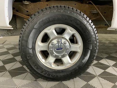 Used 2013 Ford F350 XLT AWD/4WD image 10