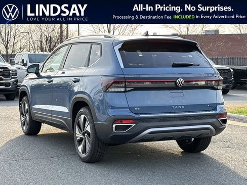 New 2026 Volkswagen Taos SE AWD/4WD image 5