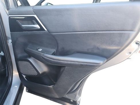 Used 2024 Mitsubishi Outlander SE image 53