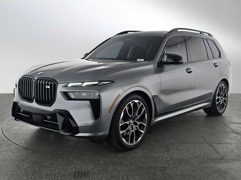 Used 2024 BMW X7 M60i w/ Executive Package image 40