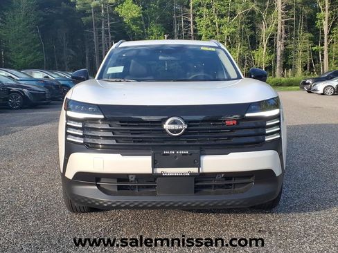 New 2026 Nissan Kicks SR w/ SR Premium Package AWD/4WD image 2