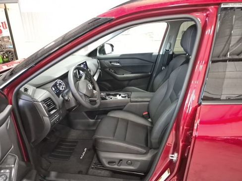 New 2026 Nissan Rogue Dark Armor AWD/4WD image 9