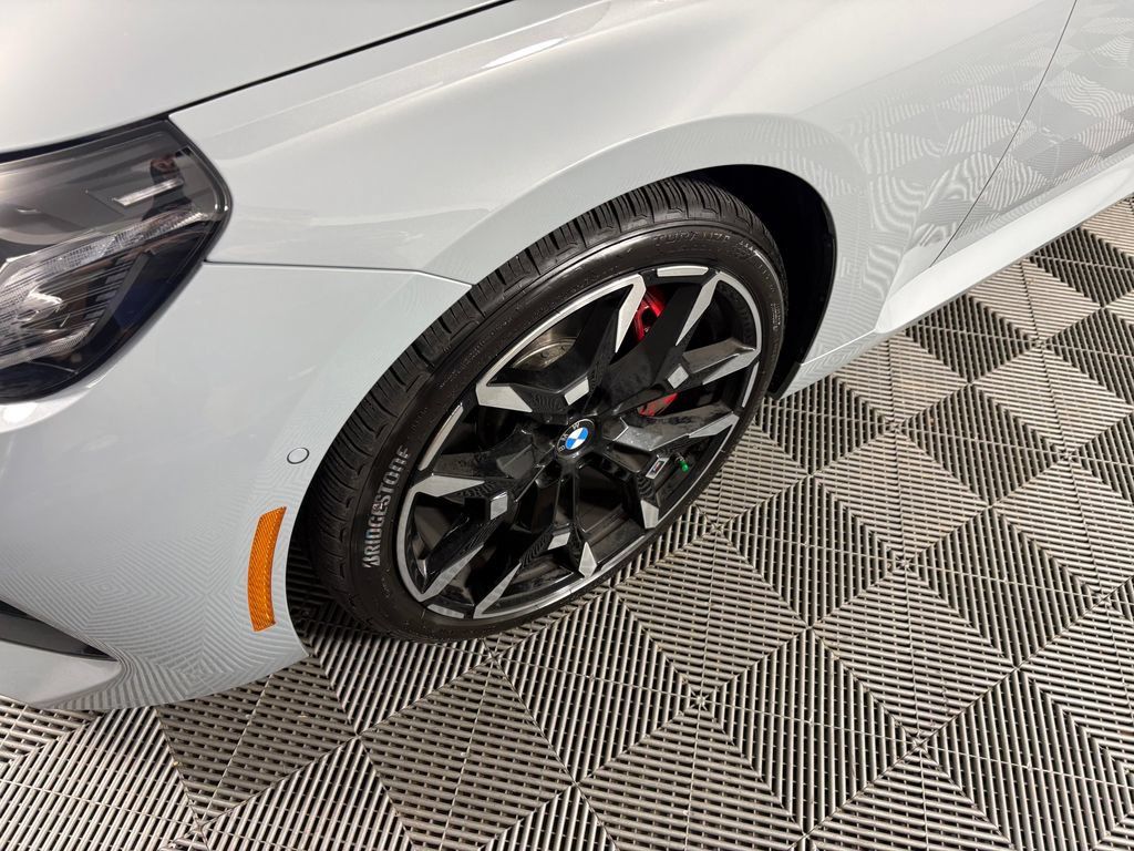 Used 2025 BMW M240i xDrive Coupe AWD/4WD image 9