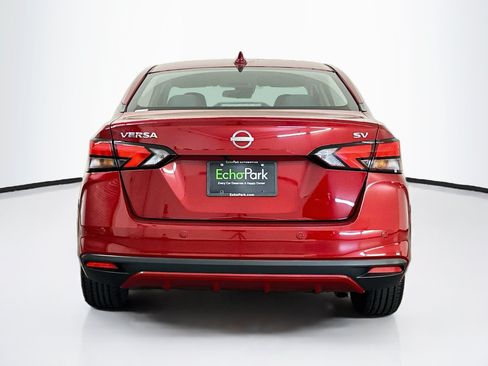 Used 2024 Nissan Versa SV FWD image 7