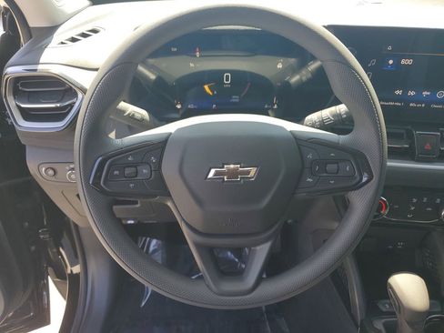 New 2026 Chevrolet TrailBlazer LT w/ Midnight Edition FWD image 27