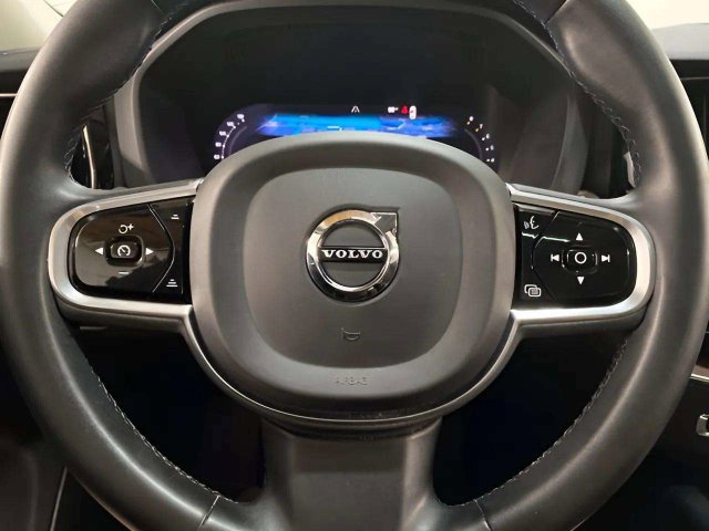 Used 2023 Volvo XC60 B5 Plus w/ Climate Package AWD/4WD image 36