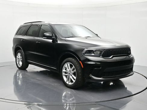 Used 2024 Dodge Durango GT AWD/4WD image 3