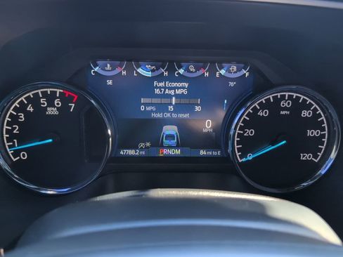 Certified 2021 Ford F150 XLT w/ Equipment Group 302A High image 16