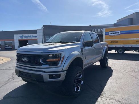 Used 2024 Ford F150 XLT w/ Equipment Group 303A High image 11