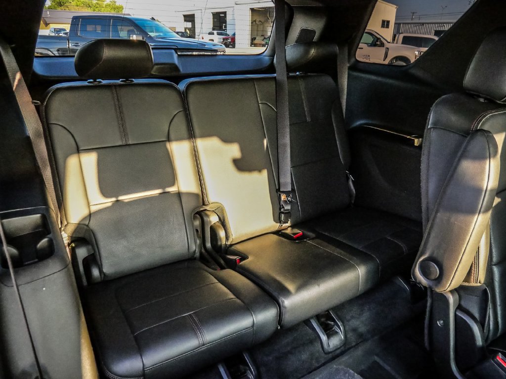 Used 2022 Chevrolet Traverse RS w/ LPO, Floor Liner Package FWD image 25